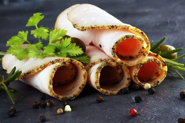 Receitas fáceis com peito de peru para provar e aprovar