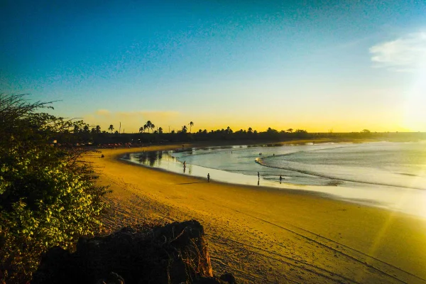 Visão panorâmica de praia