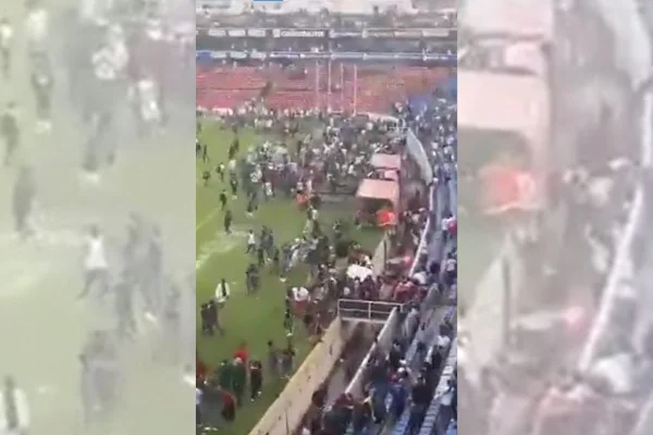 Briga entre as torcidas do Querétaro e Atlas