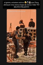 Assista ao momento em que Felipe Amorim pede Duda Kropf em noivado
