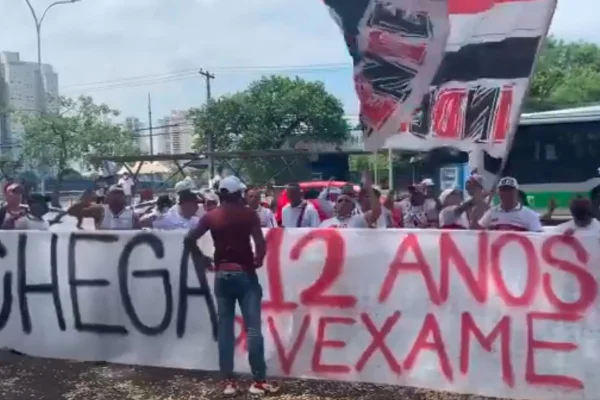 Protesto de Torcedores do São Paulo