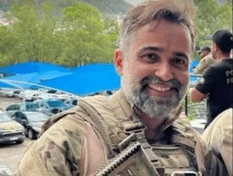 Fotografia colorida do policial federal Lucas Caribé
