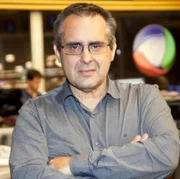 O profissional trabalhava na Record O profissional trabalhava na Record
