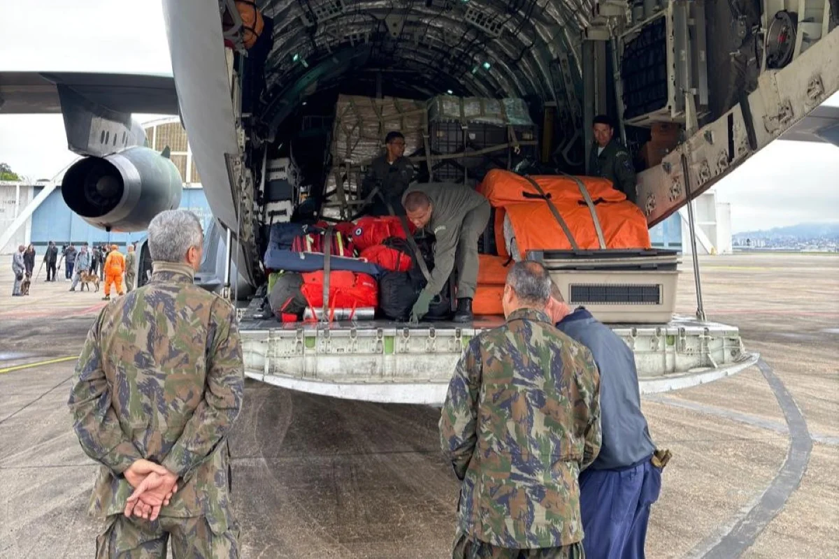 FAB envia ajuda humanitária às vítimas de terremoto na Venezuela FAB envia ajuda humanitária às vítimas de terremoto na Venezuela