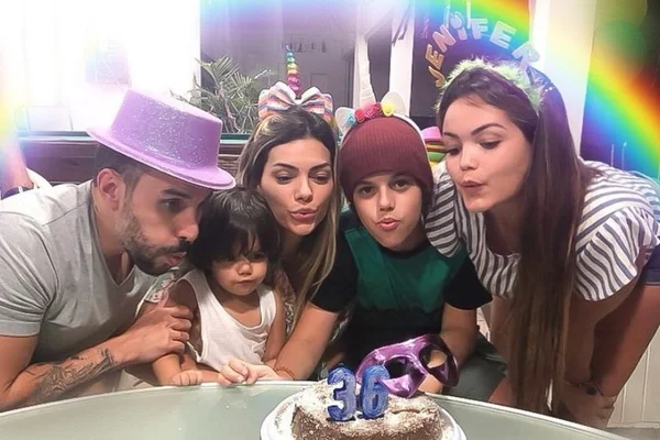 Kelly Key vai deixar o Brasil com a família; saiba destino da cantora
