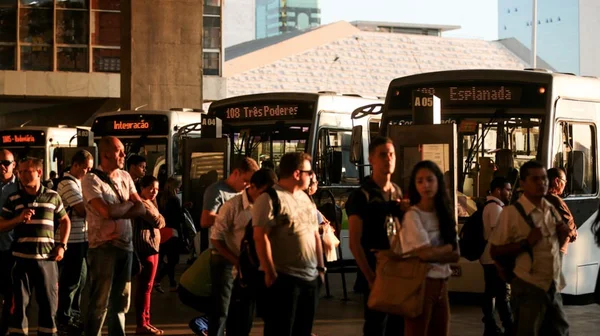 Justiça decide hoje preço das passagens de ônibus e metrô no DF