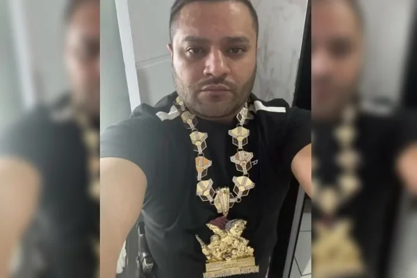 Philip Gregório da Silva, conhecido como “Professor”