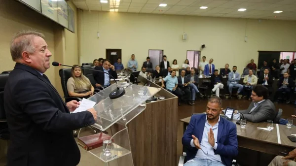imagem colorida prestacao de contas prefeito aparecida de goiania