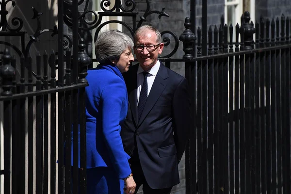 May deixa o cargo de primeira-ministra britânica. Assume Boris Johnson