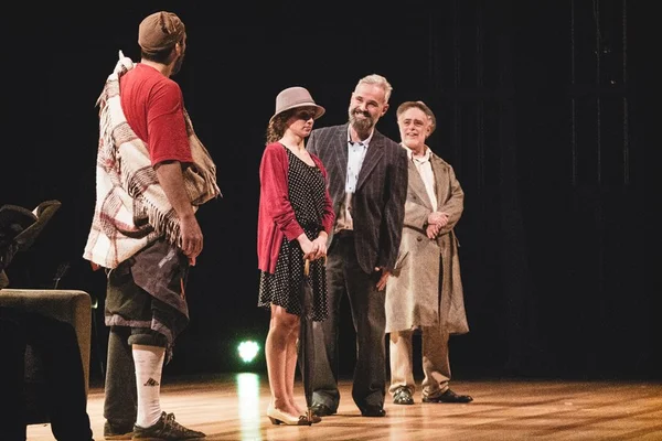 O Vendedor de Sonhos ganha versão teatral e estreia em Brasília