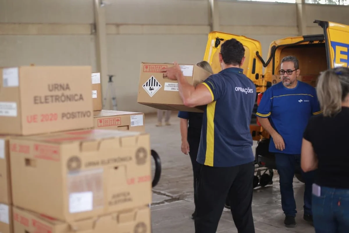 TRE começa distribuição de urnas para o 2º turno das eleições no DF - imagem 9 TRE começa distribuição de urnas para o 2º turno das eleições no DF - imagem 9