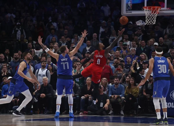 Doncic x Lillard: onde assistir ao duelo de craques da NBA