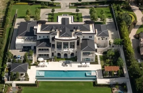 O maior negócio de Orlando: brasileiro vende mansão por R$ 180 milhões