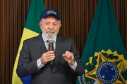foto-lula-reuniao-ministros1 Lula sobre EUA: Brasil não está disposto a ser tratado como subalterno