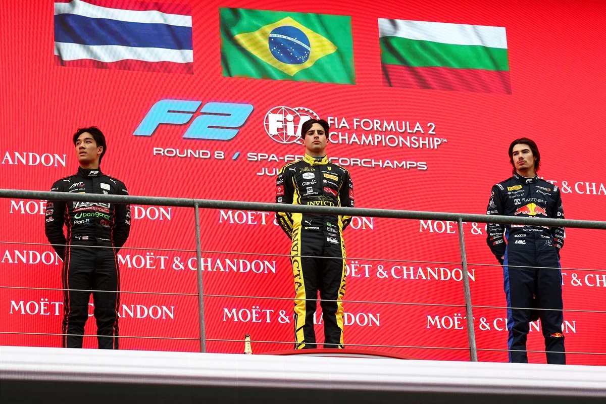 Rafael Camara, piloto de Fórmula 2 vencedor de prova Rafael Camara, piloto de Fórmula 2 vencedor de prova