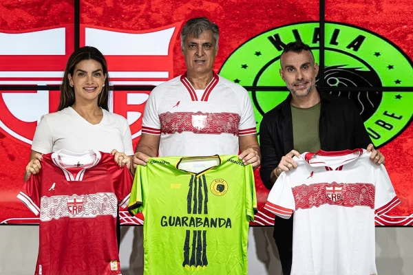 Kelly Key e marido se encontram com Mário Marroquim, presidente do CRB