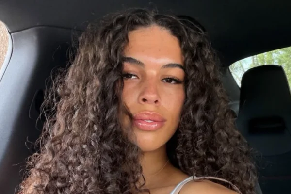 WAGs de Cabo Verde: conheça as namoradas e esposas dos jogadores - destaque galeria WAGs de Cabo Verde: conheça as namoradas e esposas dos jogadores - destaque galeria