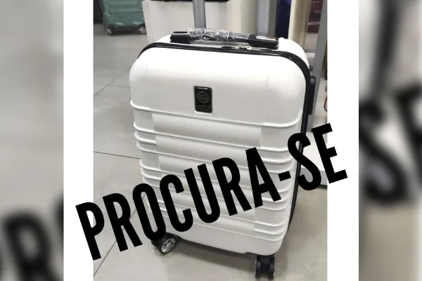 Procura-se uma mala: brasiliense faz campanha para encontrar bagagem