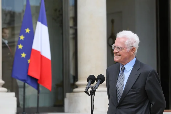 Morre Lionel Jospin, ex-primeiro-ministro da França, aos 88 anos