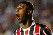 Arboleda abriu o placar do jogo Arboleda abriu o placar do jogo