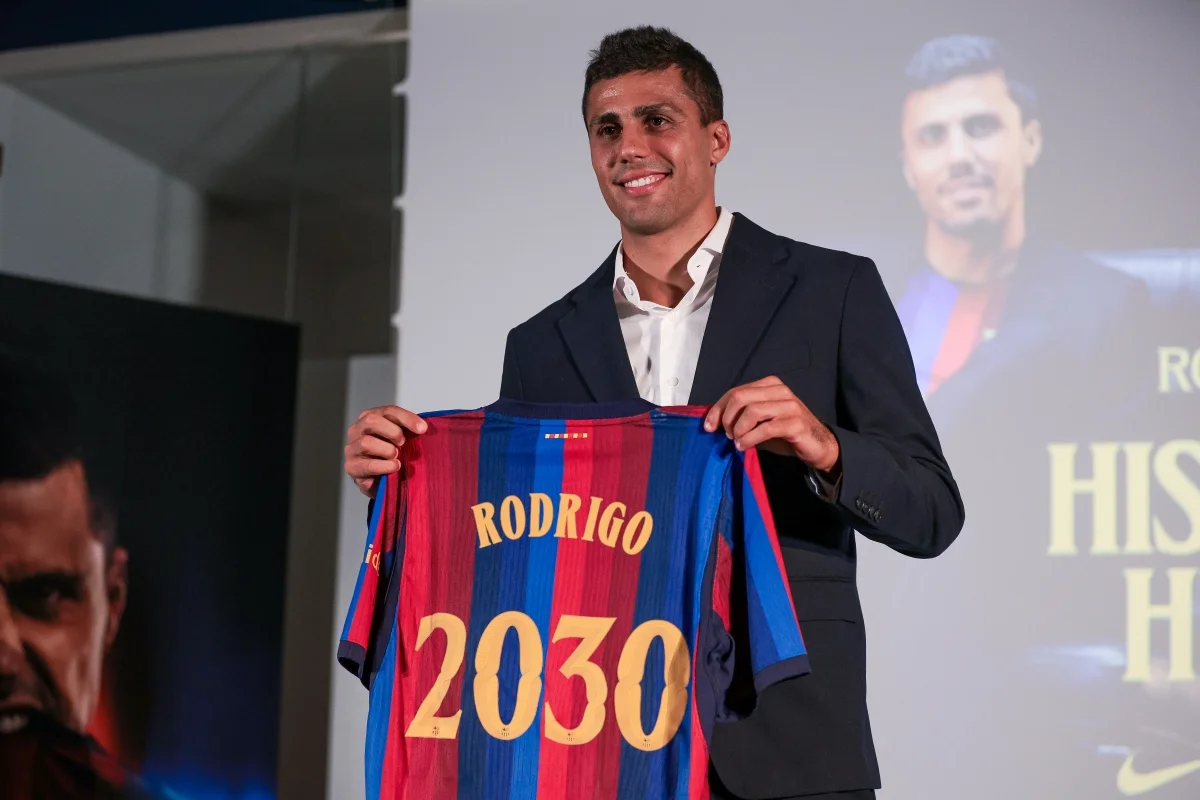 Rodri foi anunciado oficialmente pelo Barcelona Rodri foi anunciado oficialmente pelo Barcelona