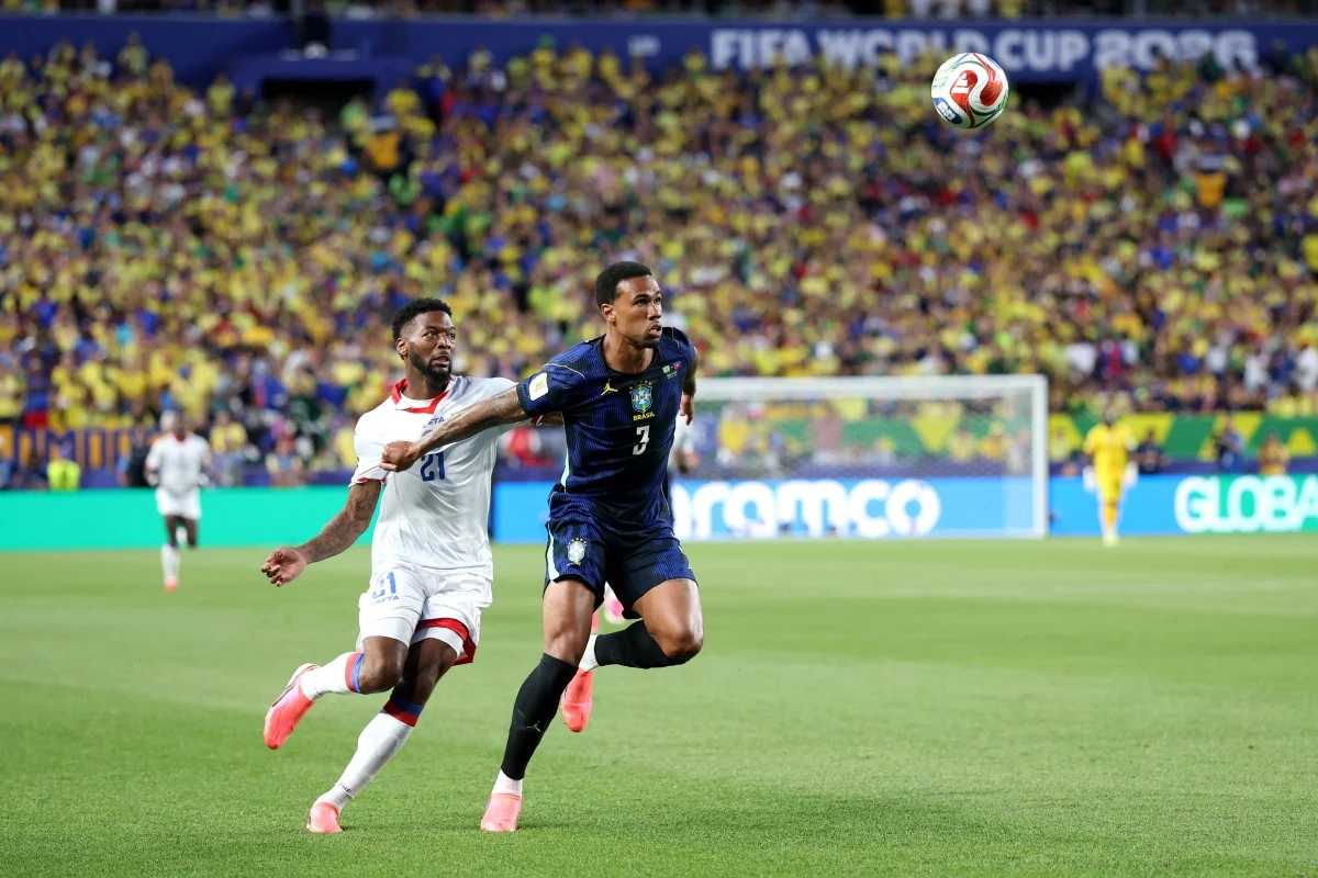 Brasil vai para o intervalo com 3 x 0 sobre o Haiti na Copa do Mundo - imagem 7 Brasil vai para o intervalo com 3 x 0 sobre o Haiti na Copa do Mundo - imagem 7