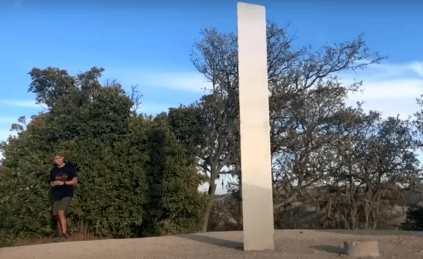 Mais um monolito misterioso é encontrado nos Estados Unidos