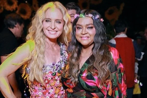 Foto colorida de Preta Gil e Angélica - Metrópoles