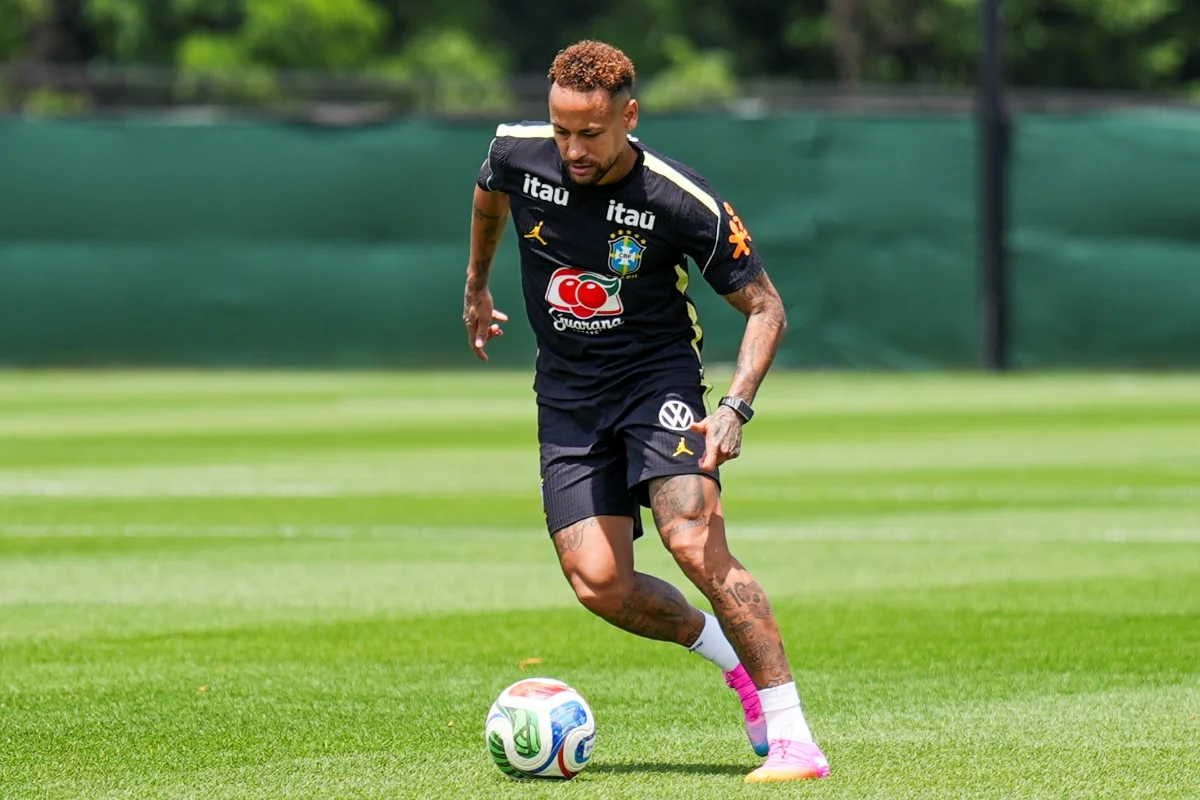 Ivan Moré: Ancelotti convocou Neymar pelo apelo do povo brasileiro