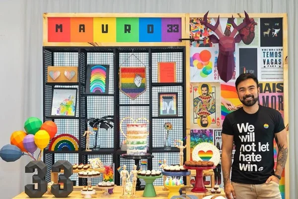 Filho de Maurício de Sousa se emociona ao discursar sobre LGBTs