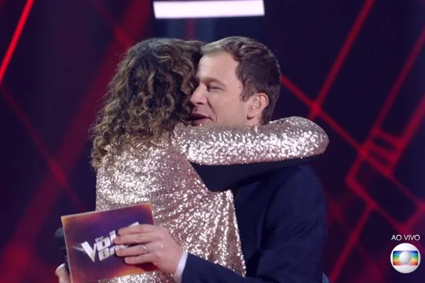 Indecisões dos técnicos e choro dos eliminados marcam The Voice Brasil