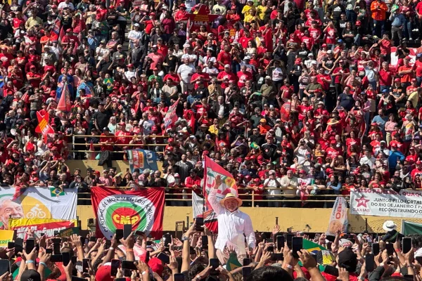 Lula faz ato inaugural da campanha presidencial