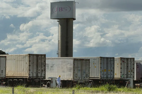 JBS fecha acordo de leniência com multa de R$ 10,3 bilhões