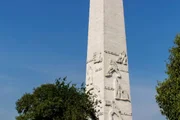 Em São Paulo, diversas homenagens à Revolução Constitucionalista de 1932 se espalham pela cidade, como o Obelisco do Ibirapuera Em São Paulo, diversas homenagens à Revolução Constitucionalista de 1932 se espalham pela cidade, como o Obelisco do Ibirapuera