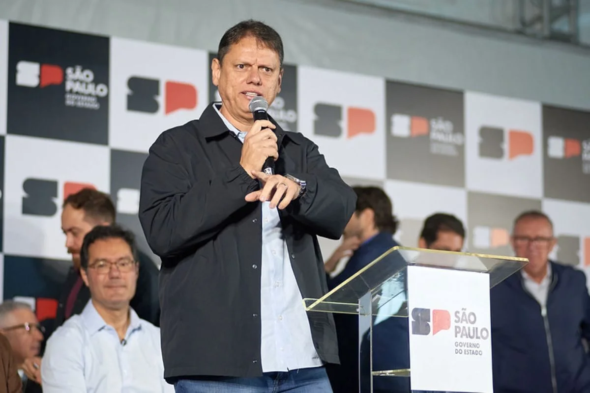 Governador Tarcísio de Freitas será um dos principais adversários políticos de Lula em São Paulo Governador Tarcísio de Freitas será um dos principais adversários políticos de Lula em São Paulo