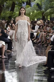 Desfile de alta-costura da Dior, em Paris