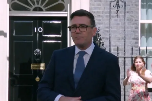 Andy Burnham primeiro-ministro do Reino Unido