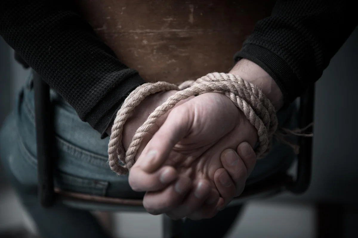 Membro do PCC Condenado por Homicídio e Ocultação de Cadáver em GO