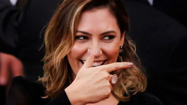 O poder de Michelle é oficial. Péssima notícia para Flávio.