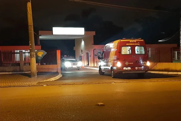 Rapaz que teria se recusado a informar a hora é esfaqueado na cabeça