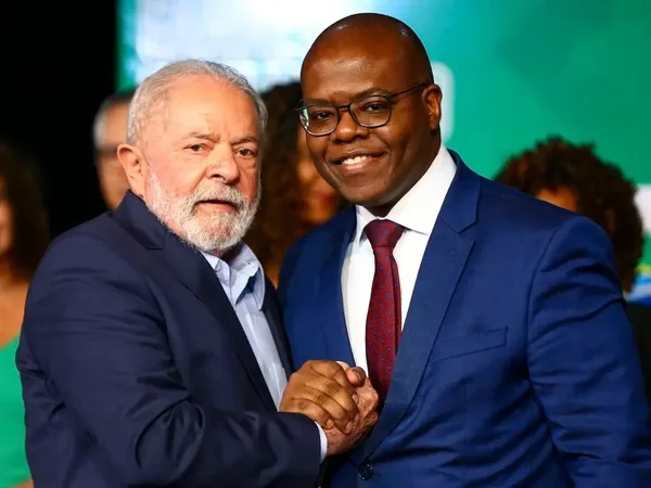 Lula e ministro Silvio Almeida