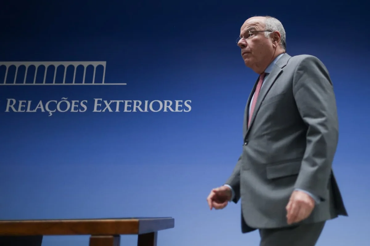 Mauro Vieira discute reconstrução da Venezuela com chanceler do país