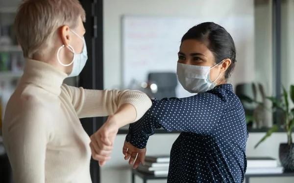 Retorno ao presencial? Veja como cada signo se comporta no trabalho