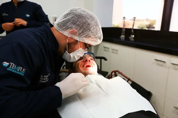 Mandado de Segurança contra Saúde do DF pede vacinação de dentistas da rede privada