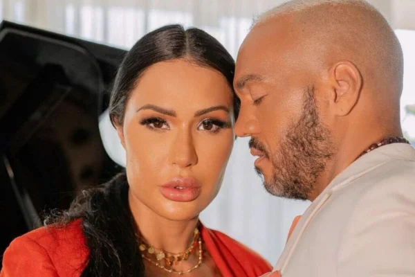 Foto colorida de Gracyanne Barbosa e Belo - Metrópoles