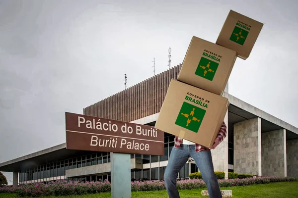 Rollemberg perde pelo menos 17 nomes do alto escalão para as eleições
