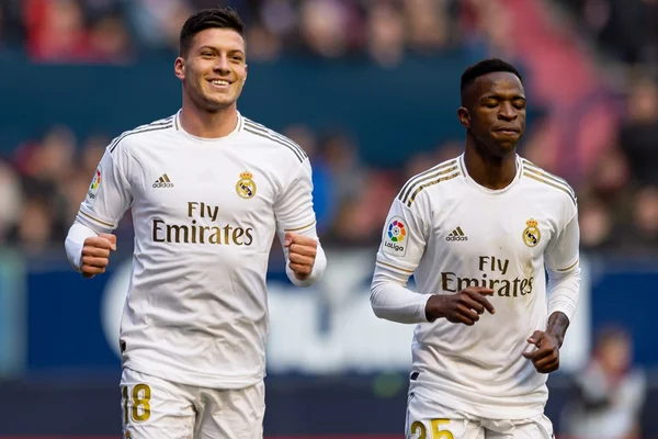 Atacante do Real Madrid viola quarentena e irrita governo