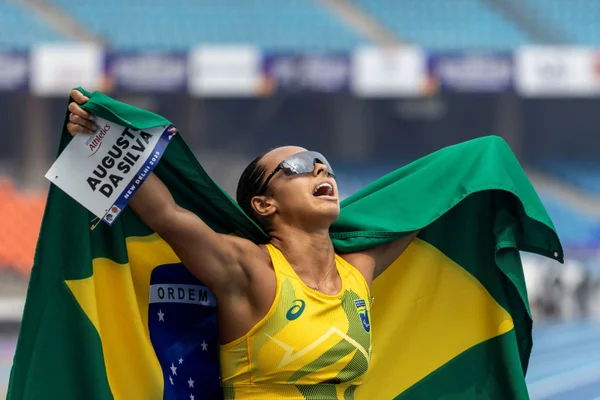 Brasil conquista mais três ouros e chega a 11 no Mundial de Atletismo