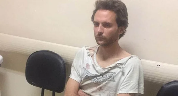 Irmão de Suzane ao ser abordado: “Não queira saber como é minha vida”