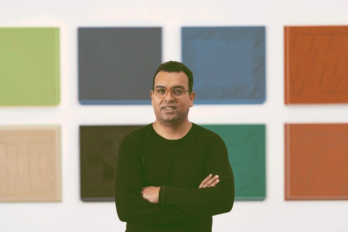 Rodrigo Cass integrou a Ordem do Carmo entre 2000 e 2008, antes de ingressar nas artes visuais Rodrigo Cass integrou a Ordem do Carmo entre 2000 e 2008, antes de ingressar nas artes visuais